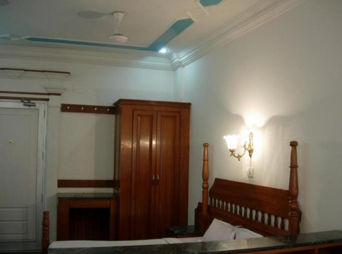 Ananda Krishna Van Vrindāvan Room photo